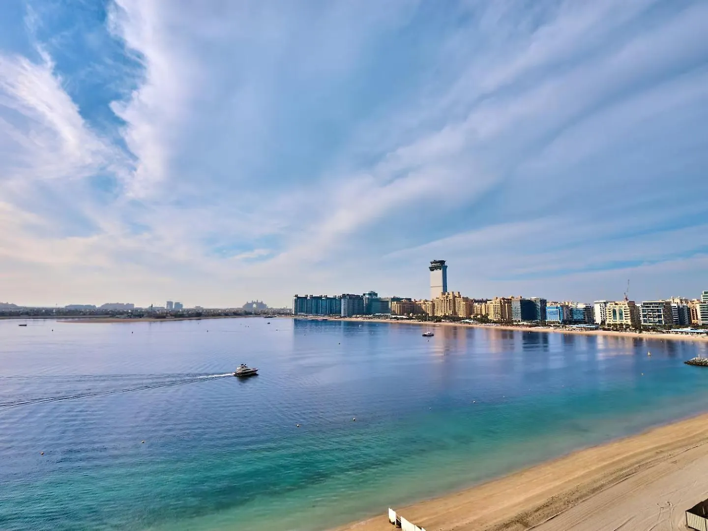 Beachfront 1Br Grand Bleu Modern Living Dubai Apartment